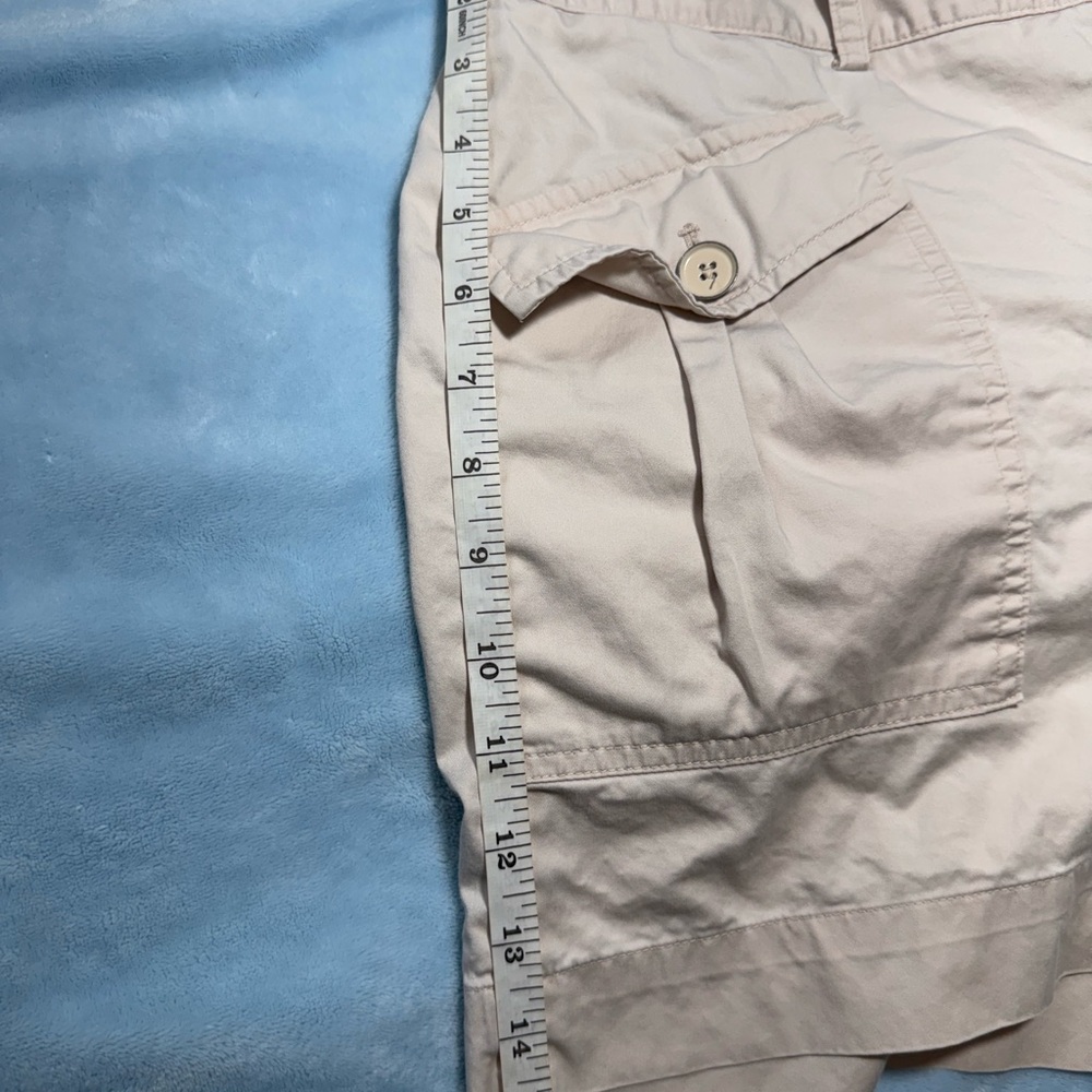 Talbots Lightweight Cargo Shorts in cream color - Size 16 Y2K Style - Picture 4 of 9